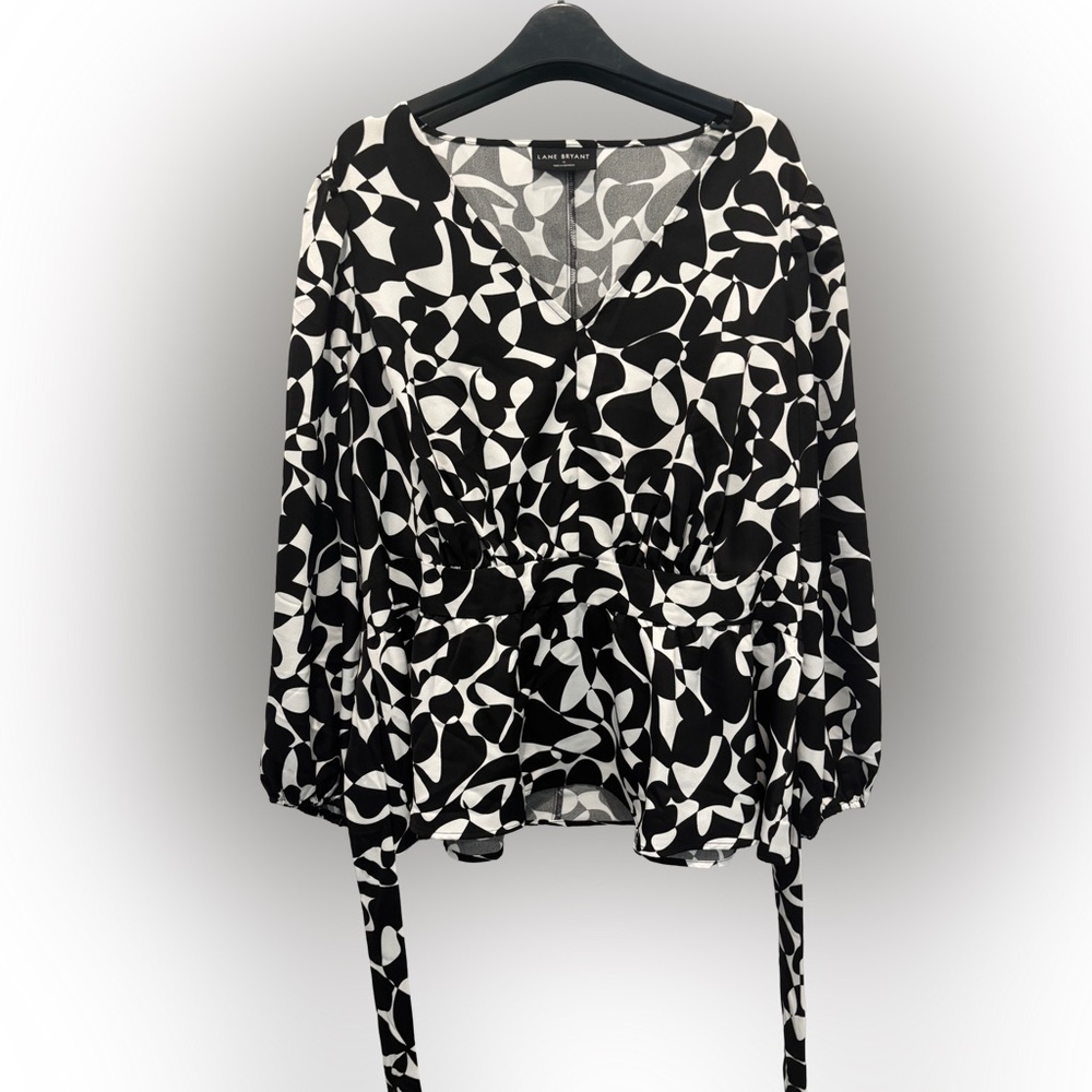 Lane Bryant Black and White Tie Back Blouse Size 16